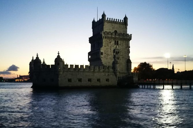 2-Hour Lisbon Traditional Boats Sunset Cruise with White Wine - Who will enjoy this Tagus River cruise