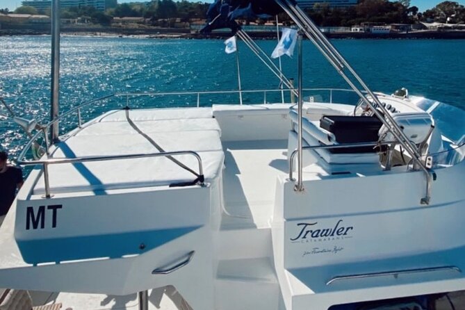 2H Lisbon Private Luxury Catamaran Tour with Welcome Drink - Belém Tower from a wider angle