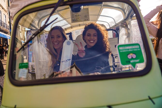 3 Hour Lisbon Private Guided Tour via Tuk Tuk - Key points at a glance