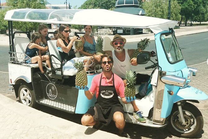 3 Hour Lisbon Private Guided Tour via Tuk Tuk - Group size and comfort