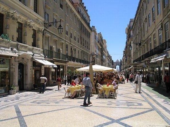360º Lisbon: Helicopter Flight, Boat Trip and Old Town Walking - Key points to know before booking