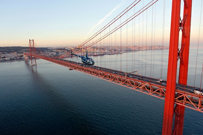 360º Lisbon: Helicopter Flight, Boat Trip and Old Town Walking - A fast introduction to Lisbon from Rossio