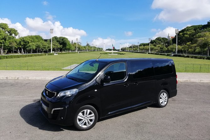 Airport Private Transfer to/from Lisbon - Sixty minutes of waiting after your plane lands