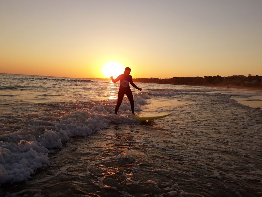 Albufeira: 2-Hour Falesia Beach Surf Lesson - Starting below Falésia’s red cliffs