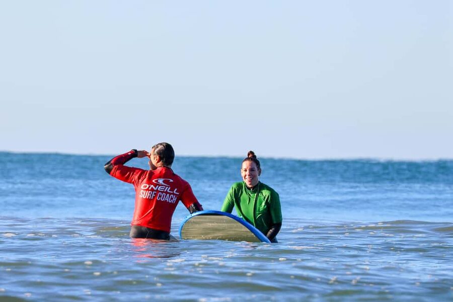 Albufeira: Beginner Surf Lesson - A clear two-hour lesson plan