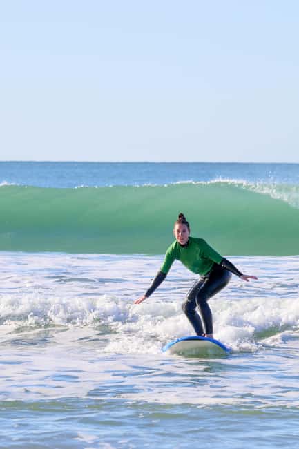 Albufeira: Beginner Surf Lesson - The equipment, comfort, and end of the session