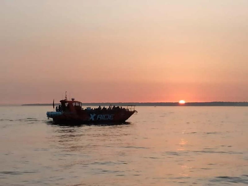 Albufeira: Benagil Cave Sunset Cruise - Leaving Albufeira Marina on a speedboat