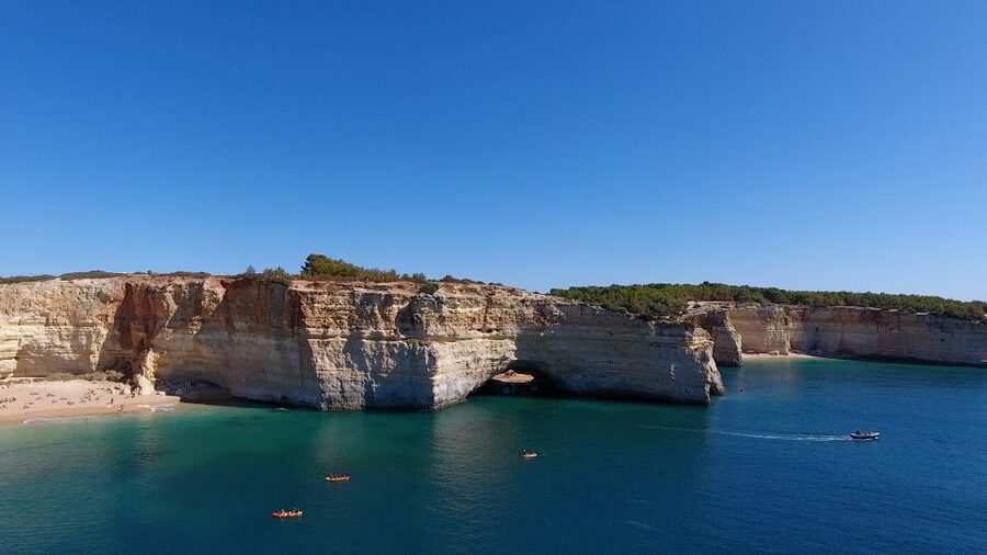 Albufeira: Coastline and Benagil Caves Tour by Catamaran - Armação de Pêra and Nossa Senhora da Rocha