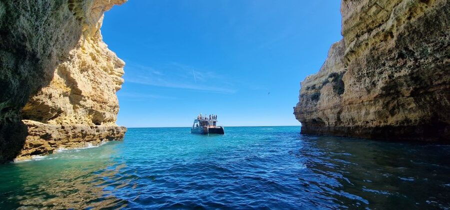 Albufeira: Coastline and Benagil Caves Tour by Catamaran - The 10-minute Atlantic swim stop
