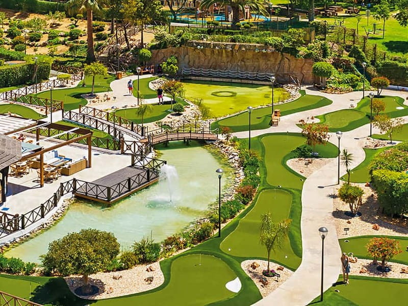 Albufeira: MiniGolf Adventure Park Entry Ticket - What the Albufeira mini-golf experience is really like