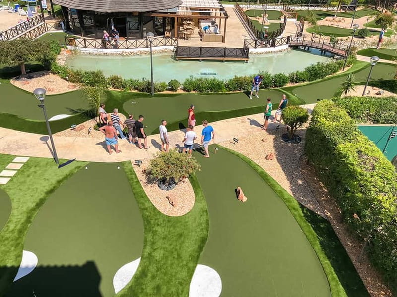Albufeira: MiniGolf Adventure Park Entry Ticket - The 20-hole course, hole by hole in spirit