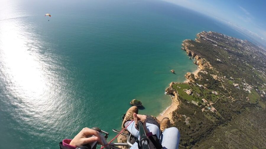 Albufeira: Paragliding and Paratrike Tandem Flights - An Open-Air View of the Algarve Coast