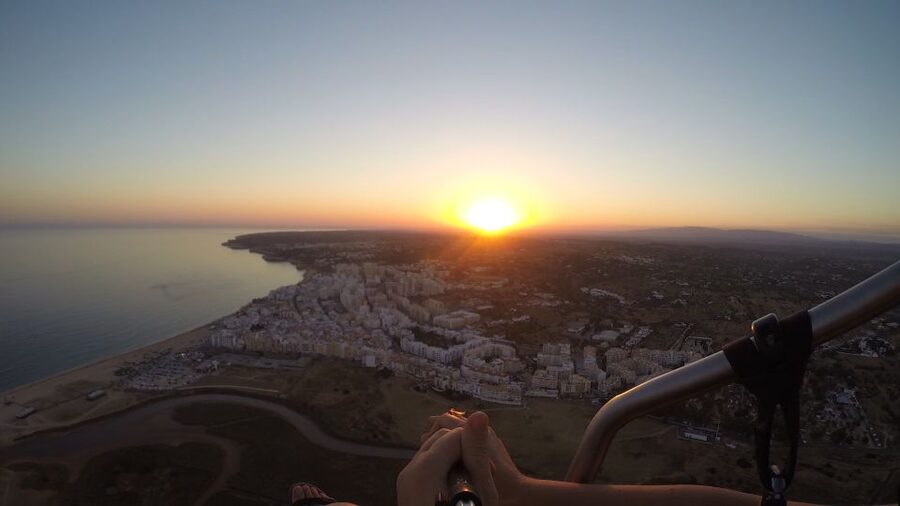 Albufeira: Paragliding and Paratrike Tandem Flights - The Launch and First Minutes in the Air