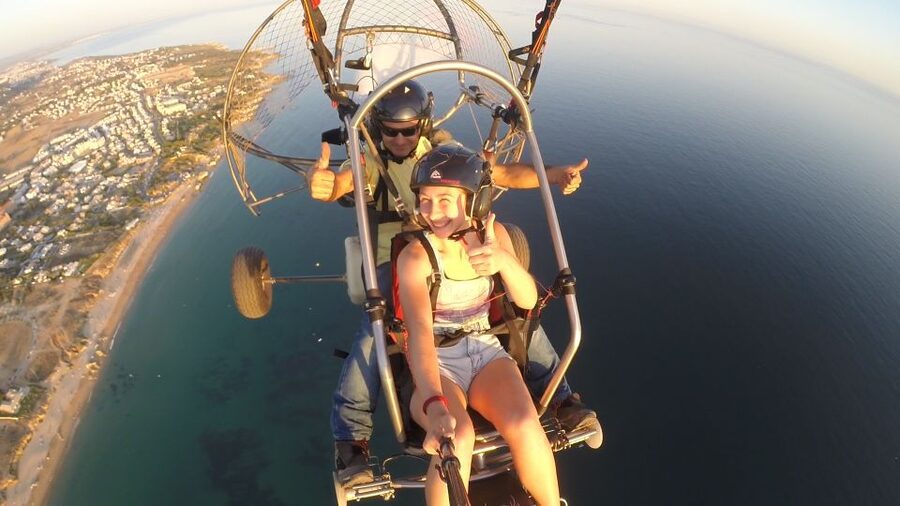 Albufeira: Paragliding and Paratrike Tandem Flights - Safety, Comfort, and Physical Limits