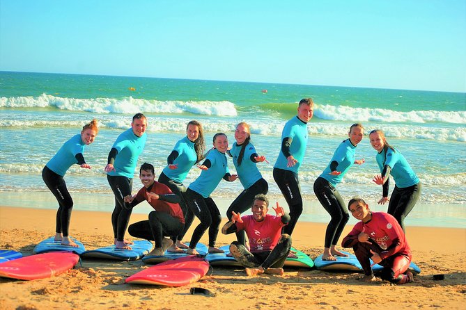 Albufeira: Surf Lesson - Learning to reach the waves