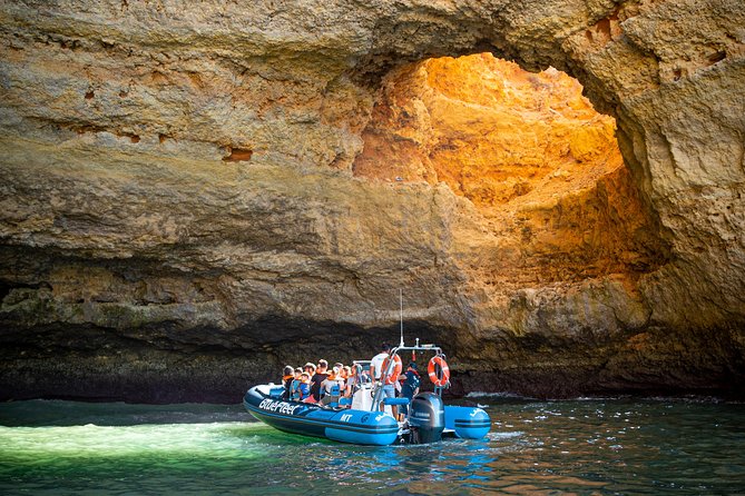 Algar de Benagil from Lagos - Who will enjoy this boat trip