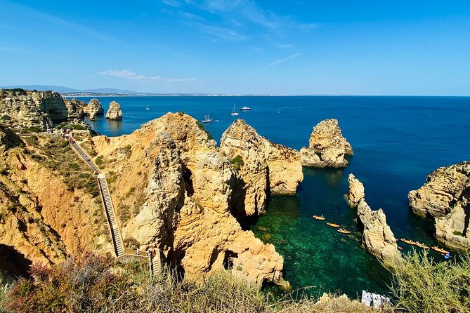 Algarve: Lagos sightseeing guided tour with E-bikes - The unnamed beach stop keeps the route local