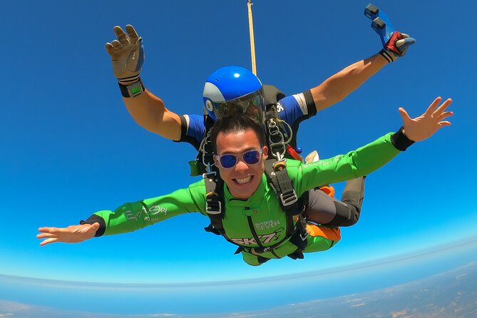 Algarve Tandem Skydive 10.000ft - What the 10,000-Foot Jump Actually Feels Like