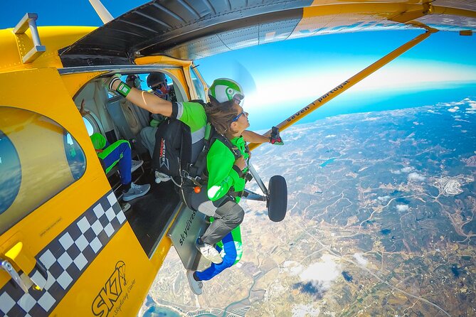 Algarve Tandem Skydive 10.000ft - Freefall, Parachute Views, and the Algarve Coast