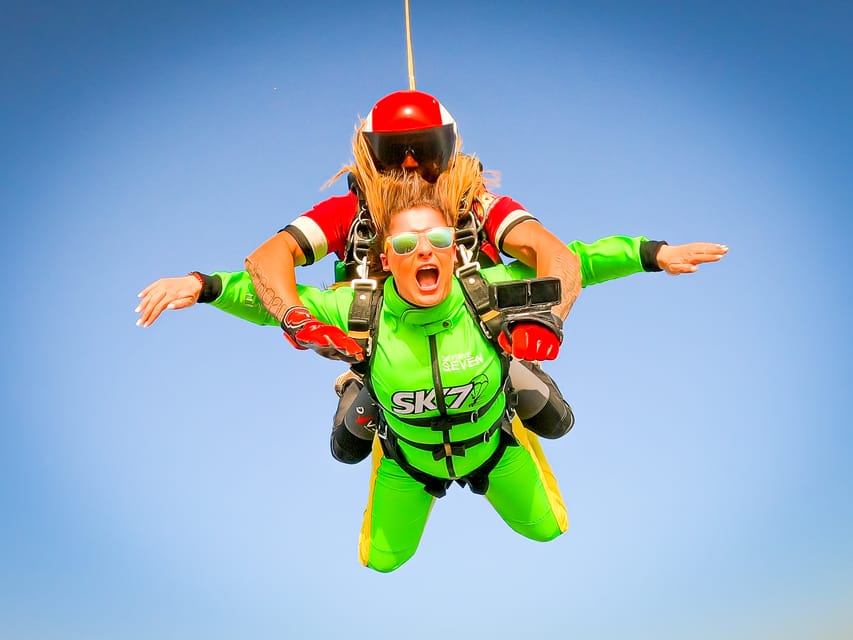 Algarve: Tandem Skydiving Adventure 15,000 to 10,000 Feet - Key points at a glance