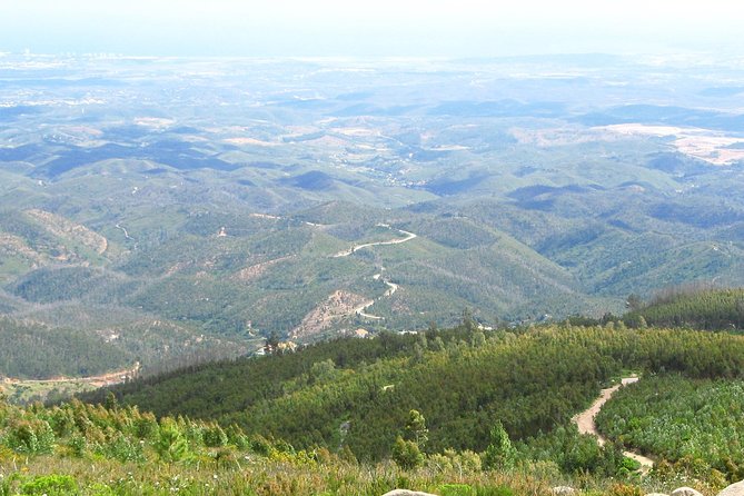 Algarve wine tour and mountain top trip with lunch or dinner at sunset time - Quinta do Francês and a smaller wine operation