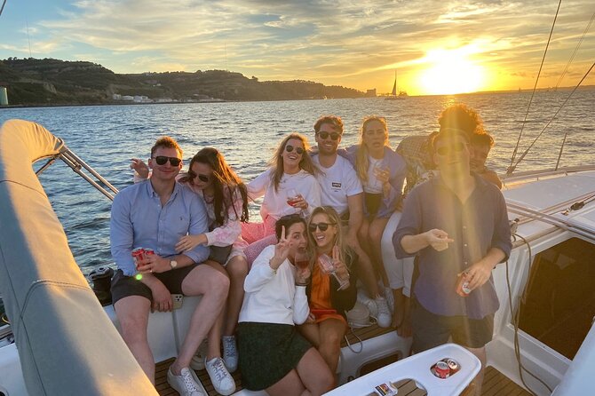 Amazing Tour on Sailing Boat - Starting at Bom Sucesso Marina