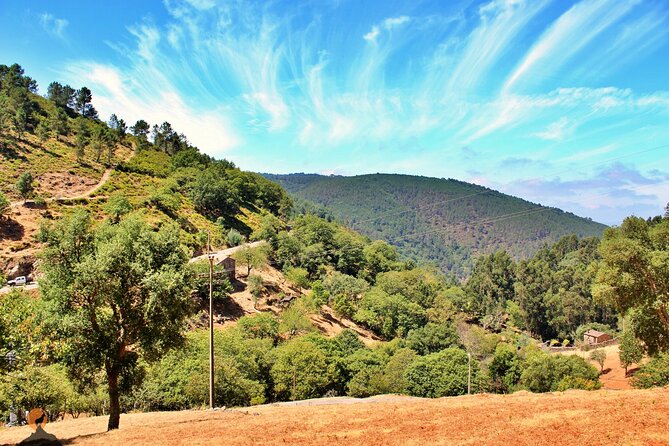 An adventure through the Schist Villages of Lousã - Program 2: Casal Novo, Talasnal, Chiqueiro, and the Witchyard