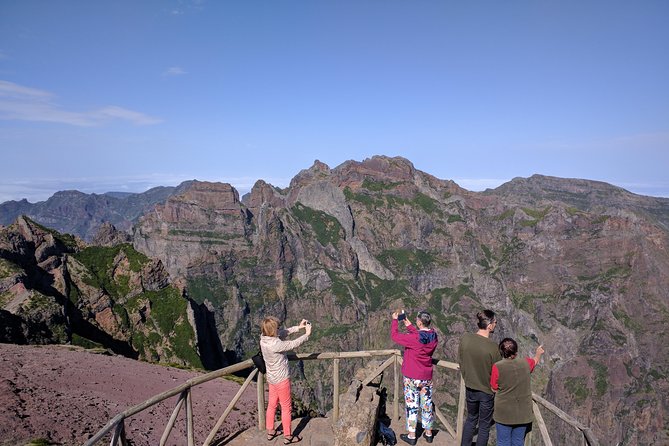 Arieiro Peak, Santo Serra, Cristo Rei in Open Roof 4x4 Experience - Starting in Funchal and climbing to Largo do Miranda S