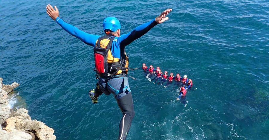Arrábida: Setubal, Sesimbra Coasteering & Speedboat Tour - Key points to know before you book