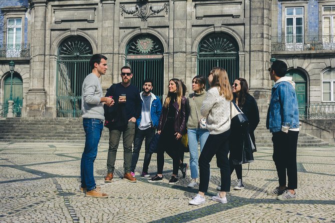 Authentic Food and Wine Tour in Porto by Food Lover Tour - Why the guide makes the difference