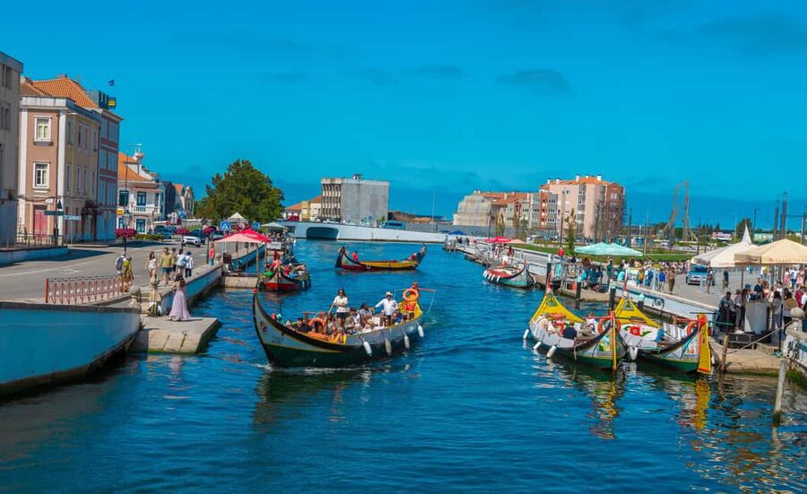 Aveiro: Half-Day Tour from Porto with Cruise - Costa Nova’s striped houses by the sea