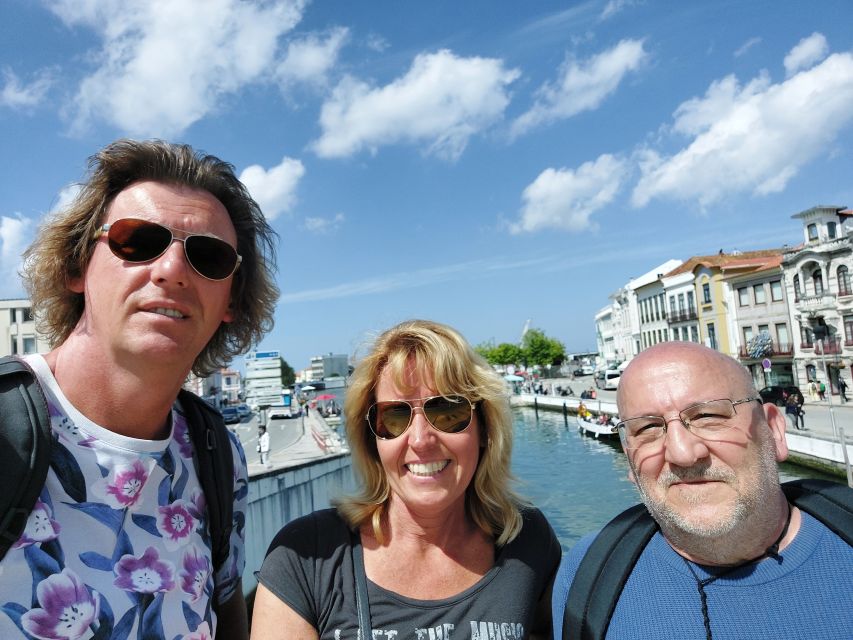 Aveiro: Stories, Canals, and Azulejos Guided Walking Tour - Why Aveiro makes sense with a guide