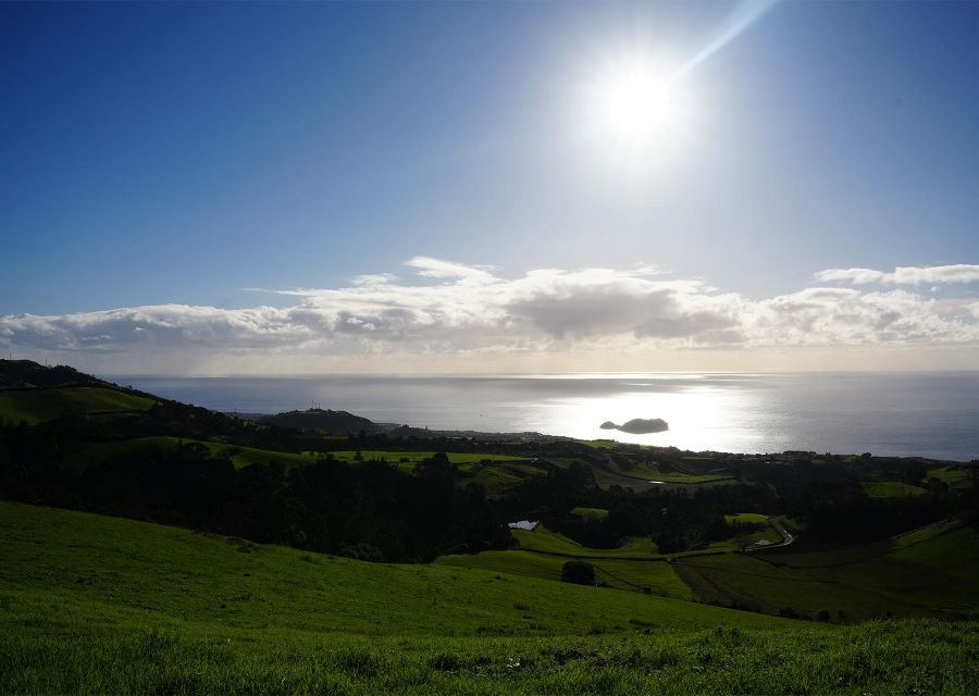Azores: São Miguel and Lagoa do Fogo Hiking Trip - Reaching Lagoa do Fogo on foot