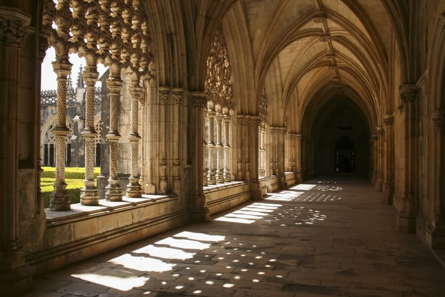 Batalha Monastery Entrance Ticket - The church and its soaring 32.5-metre nave