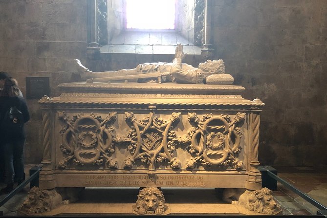 Belem and Jeronimos Monastery Guided Small Group Walking Tour - Walking pace, weather, and group size