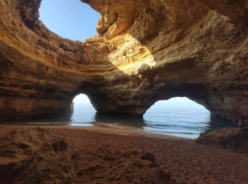 Benagil Cave - Kayak Guided tour - Why the included photographs matter