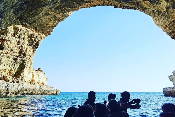 Benagil Caves Tour from Portimao - Entering Benagil Cave by boat