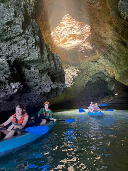 Benagil: Guided Kayak Tour inside caves and Praia da Marinha - Small groups and the human side of the tour