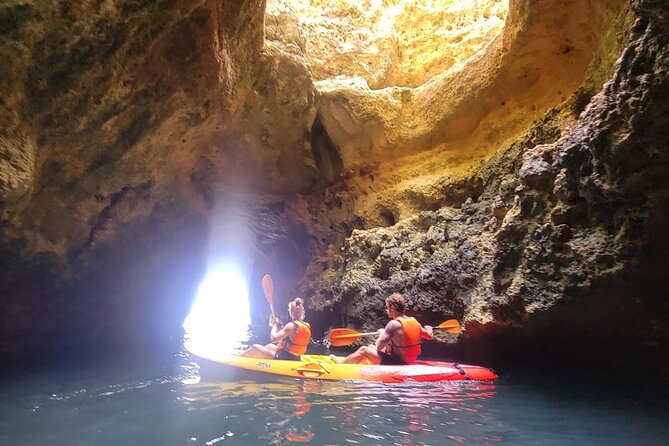 Benagil: Guided tour through the caves and Praia da Marinha - Why Benagil works best from a kayak