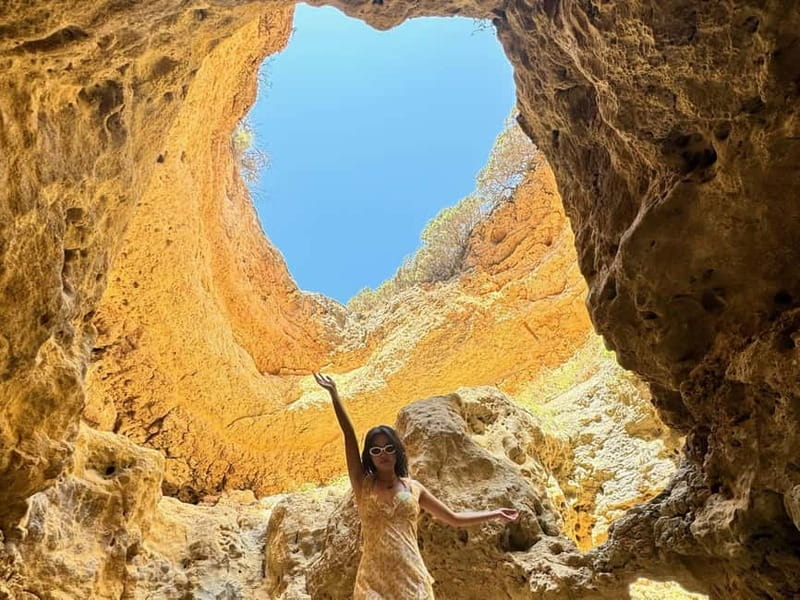 Benagil Kayak Tour: Explore Secret Caves with Licensed Guide - Praia da Marinha and the first cave stops