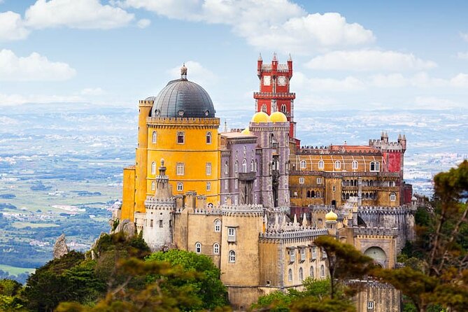 Best Sintra Day Trip From Lisbon – Pena, Cabo Da Roca & Cascais - Starting in Lisbon with the right transport