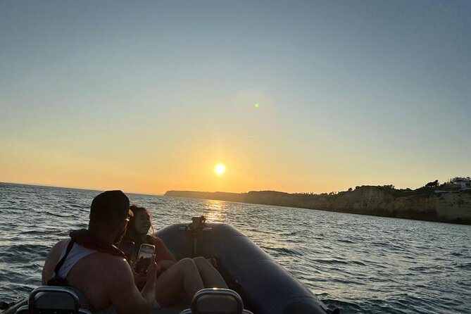 Boat trip along the Golden Coast and Benagil Caves - Ferragudo and São Jorge Castle from the water