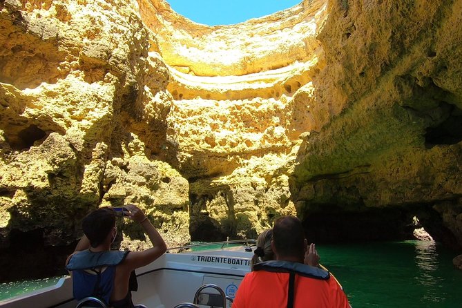 Boat Trip to the Benagil Caves from Armação de Pêra - Reaching the Benagil Cave
