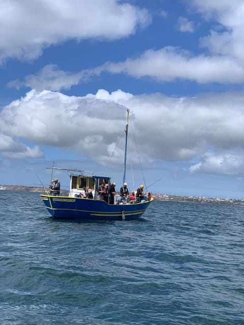 Bottom Fishing Lagos - The crew makes the difference