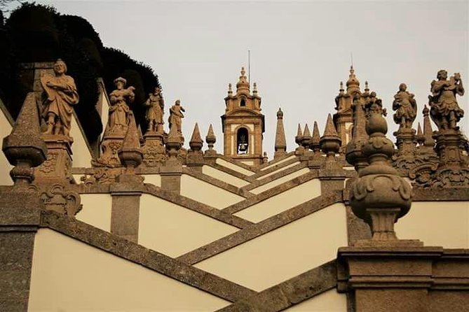 Braga and Guimarães Small-Group Tour with Lunch from Porto - Transport, group size, and the pace of the day