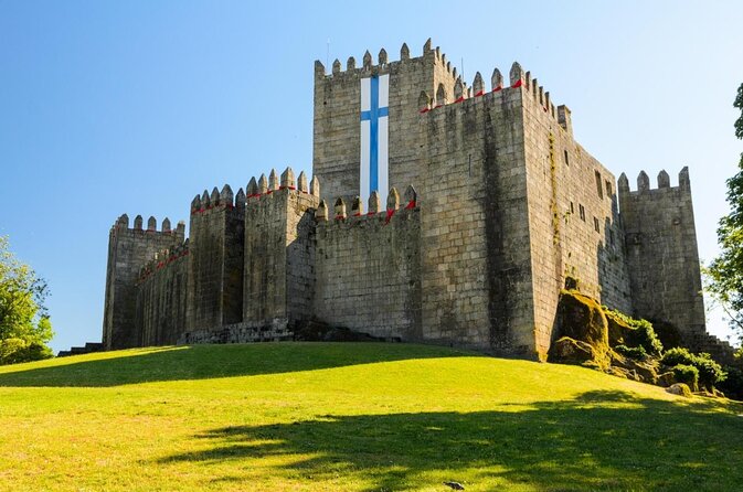 Braga & Guimarães Small Group Tour: Lunch & All Tickets Included - Key points to know before booking