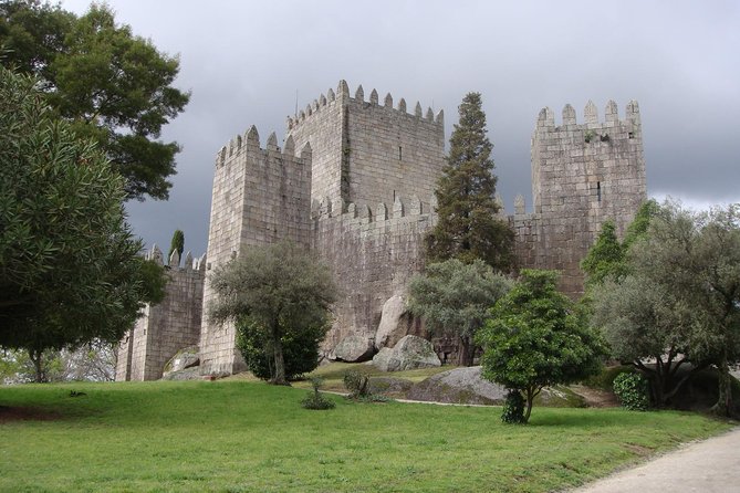 Braga & Guimarães Small Group Tour: Lunch & All Tickets Included - Why Braga and Guimarães make a good pair