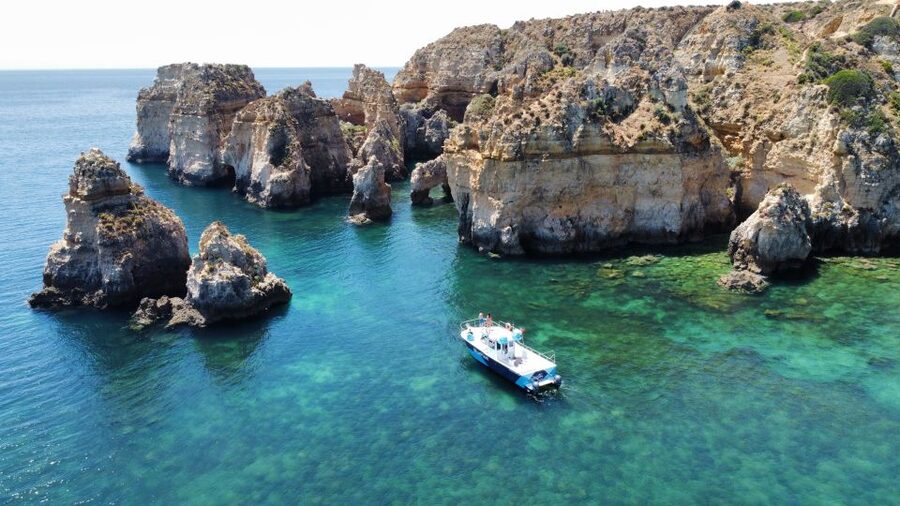 Coast Trip to Ponta da Piedade From Lagos - Why Ponta da Piedade works best from the water