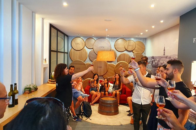 Complete Douro Valley Wine Tour with Lunch, Wine Tastings and River Cruise - Lunch with Douro wine