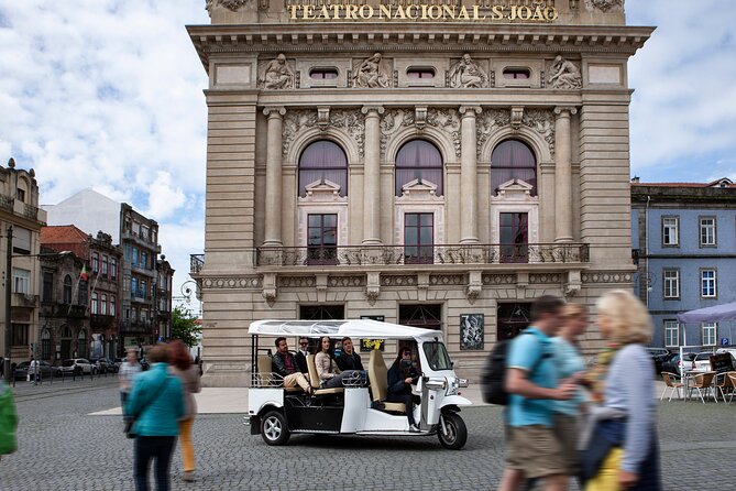 Discover Porto's Highlights on a 2-Hour Private Electric Tuk Tuk - Palácio de Cristal Gardens and river views